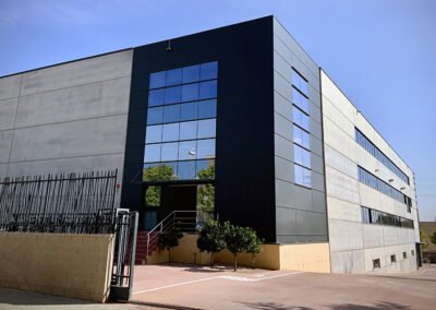 BSO finalitza la reforma integral d’una nau a Polinyà.